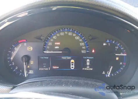 2015 Cadillac Xts W20 Livery Package z USA, uszkodzony, nr VIN 2G61U5S39F9146430